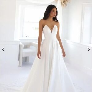Wedding Gown, Modern Classic Style Holly, Paul Francis wedding shop
